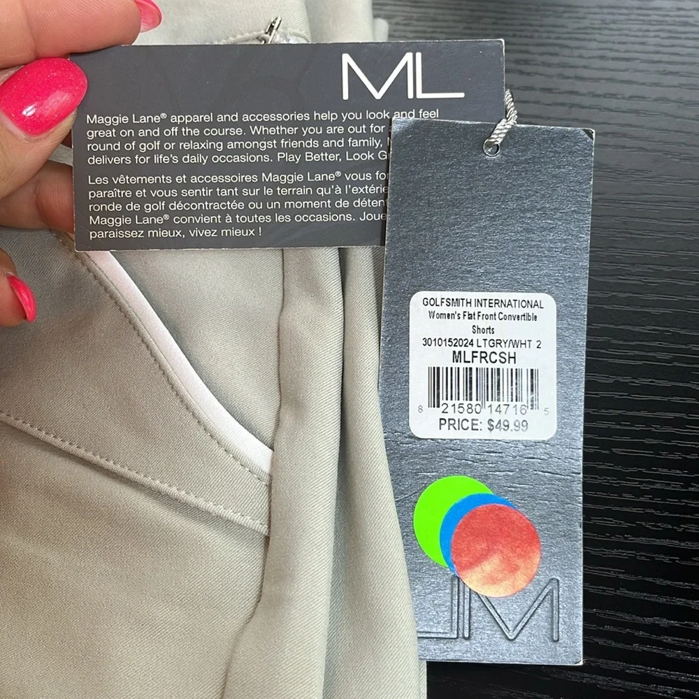 Maggie Lane Golf Shorts, size 2, Tan, 21 1/2 inch top to bottom